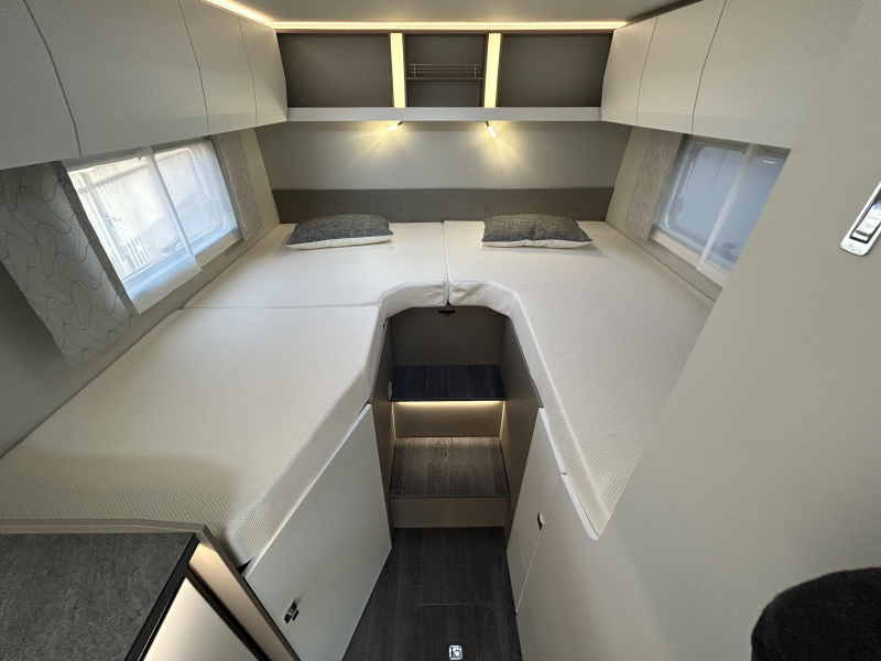 Frankia Neo T 7 GDK Mercedes, Single beds photo: 18
