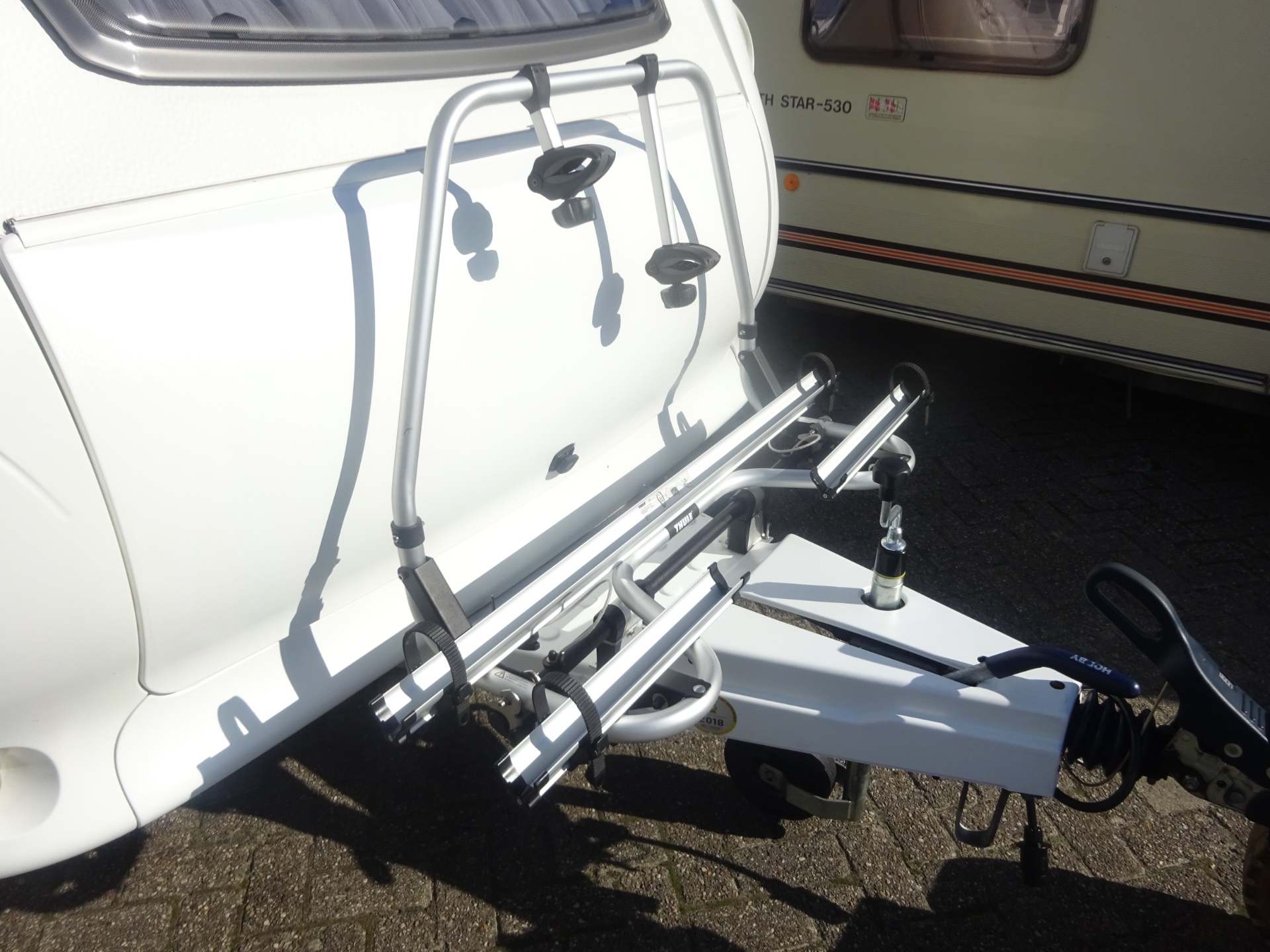 Hobby De luxe 460 LUEnkele Bedden+Rondzit+Mover foto: 7