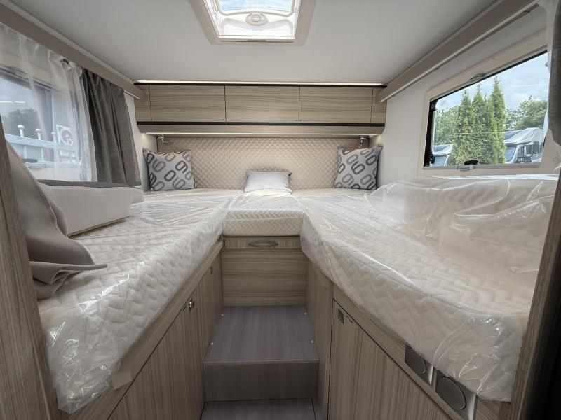 Adria Compact DL 60 years - 60Y EDITON - AUTOMAAT  foto: 2