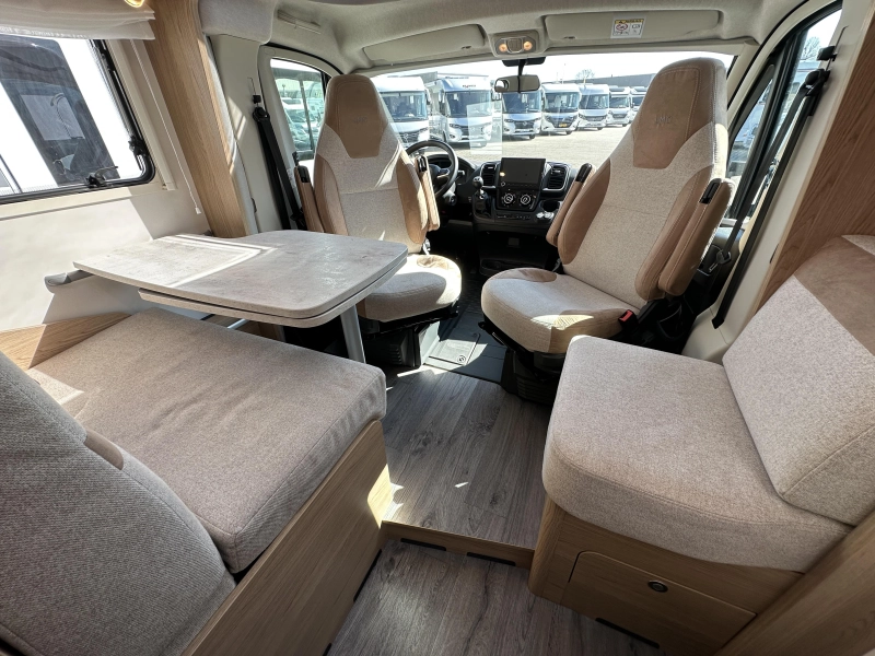 LMC Cruiser 646 V Lengtebedden Fiat 140PK  foto: 15
