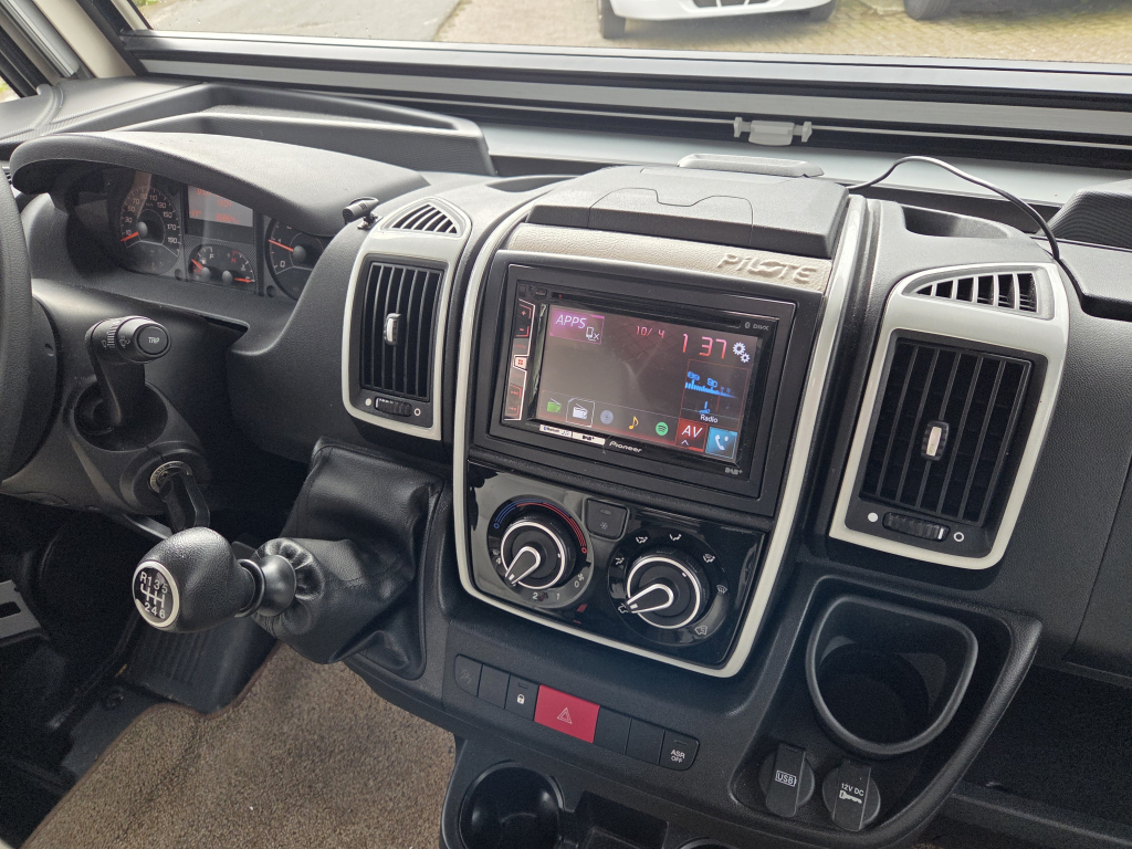 Pilote Sensation P740 Queensbed 2018 foto: 8