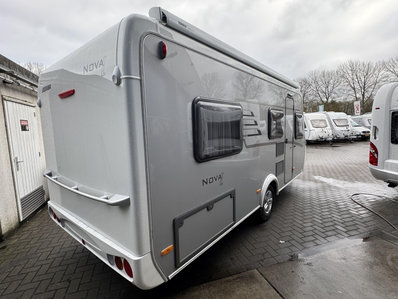 Eriba Nova Light 442  foto: 15