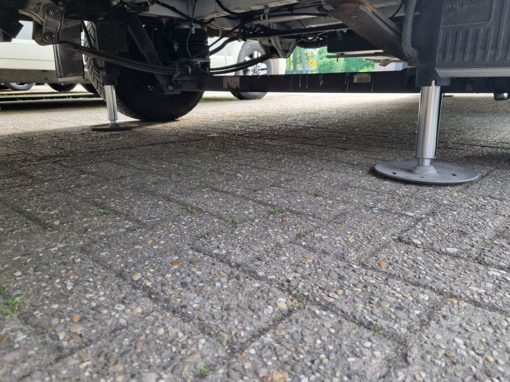 PLA Happy 397 Automatik Queensbett HPC Nivelliersystem 4.4 t Foto: 9