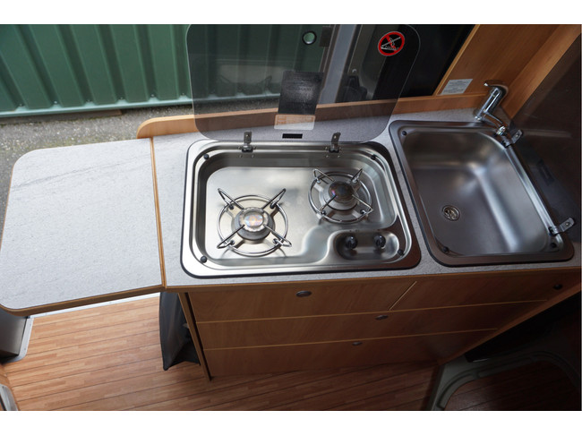 Pössl Roadcruiser 160pk Euro 6 + Enkele bedden/ Busbiker/ Airco/ Maxi/ Grote koelkast/ Garantie! foto: 10