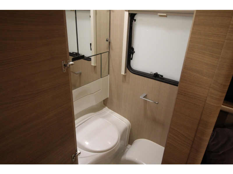 Adria Adora 472 LU Thule1200,Mover,Fietsenre foto: 22