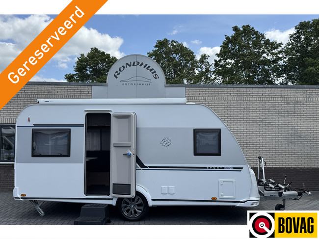 Knaus Sport 450 FU E-Power selection with French bed **Air conditioning/Cassette awning/Bicycle carrier/1st owner/New condition caravan** photo: 0