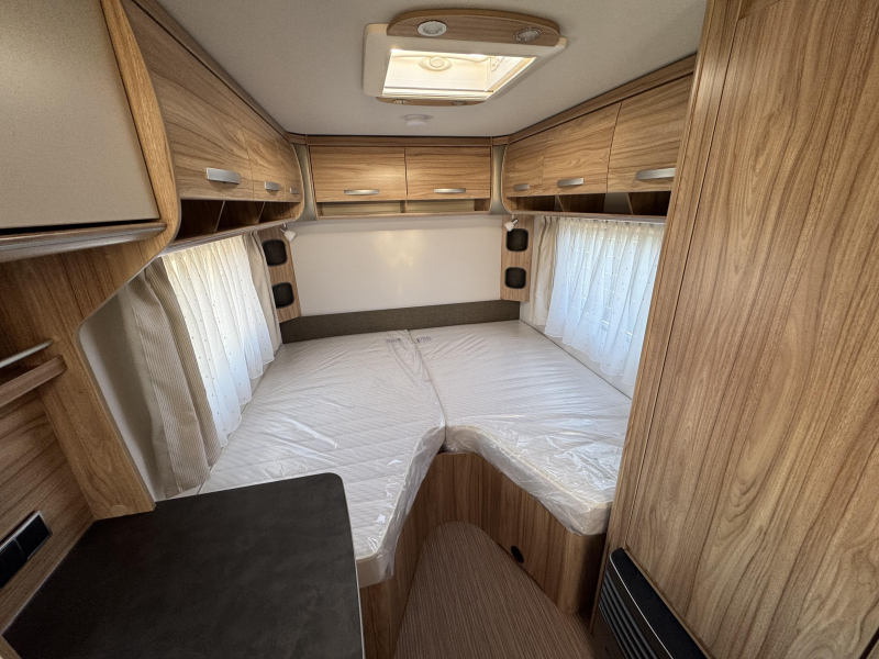 Eriba Nova Light 442  foto: 7