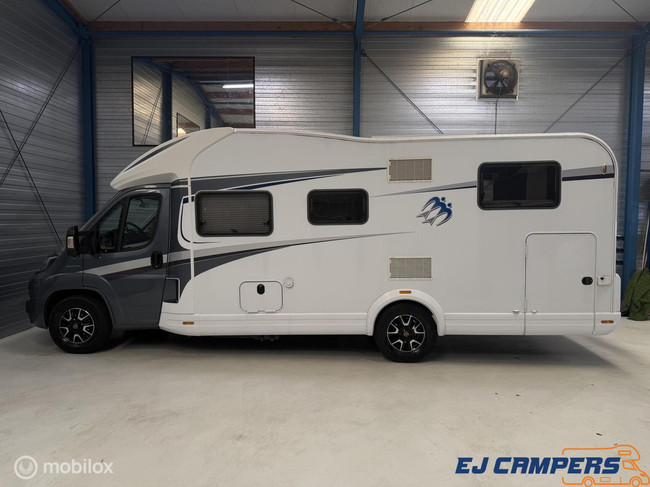 Knaus 700 MEG enkele bedden + hefbed! foto: 2