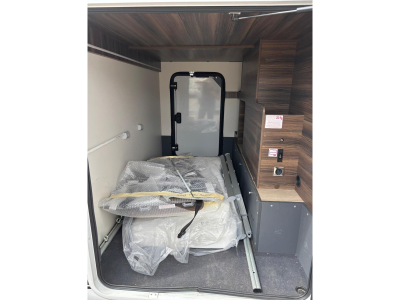 Laika Ecovip 4009 L automaat, E&P enkel bed  foto: 30