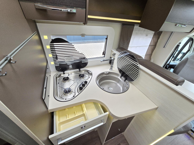 Chausson Limited Edition 728 EB Queensbed AUTOMAAT Hefbed  foto: 13