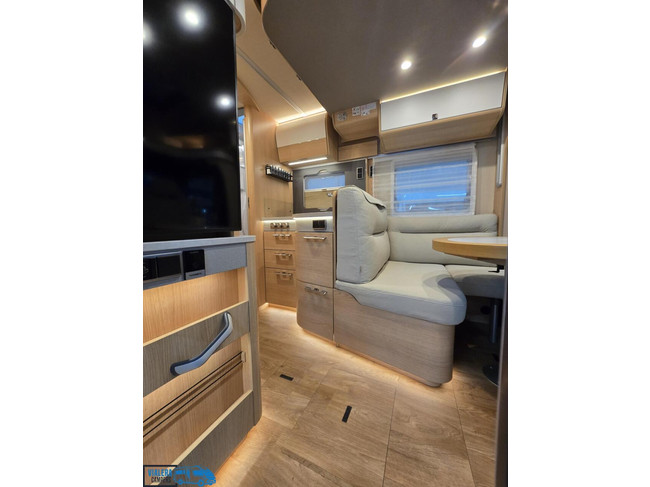 Hymer BMC-T 680 *170pk Automaat* Volledige luchtvering* VOL! foto: 3