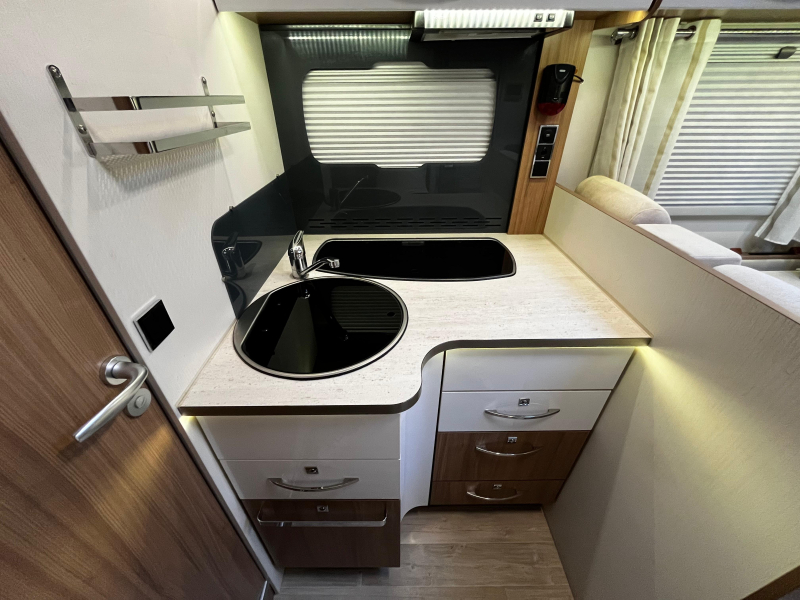 Pilote P 740 C Queensbed, autocaravana foto: 7