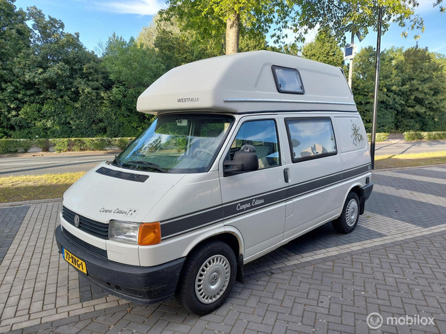 Volkswagen T4 California Westfalia 2.4D Automaat Apk 06-2028 foto: 0