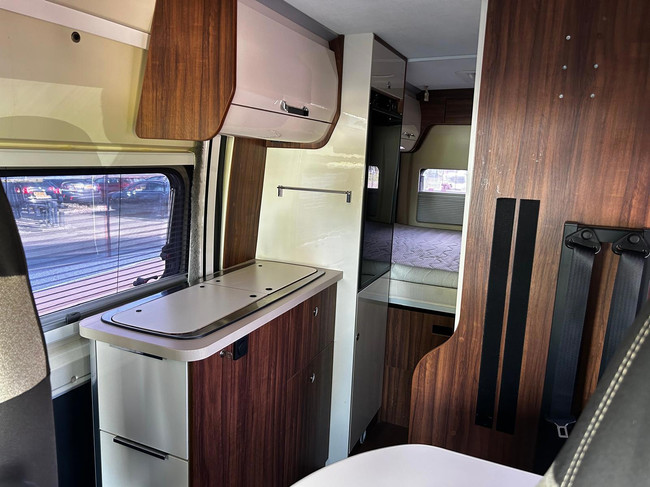 ROLLER team LIVINGSTONE 2 / CAMERA / LUXE BEKLEDING / foto: 1