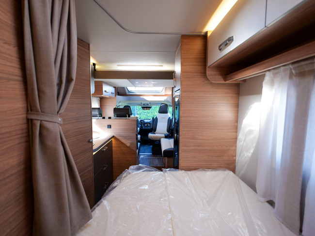 Weinsberg CaraSuite Spicy 650 MF MODEL 2027, automaat foto: 23
