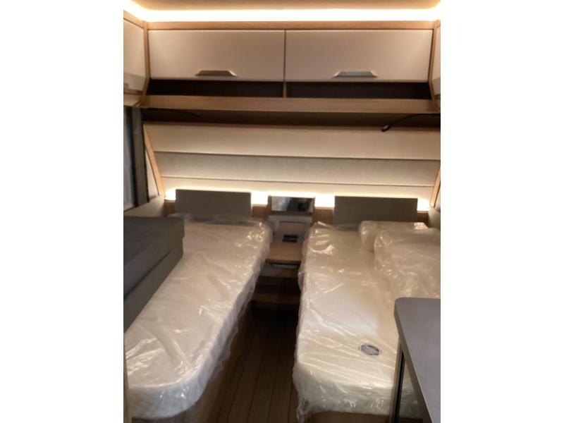 Knaus Sudwind Black Selection 460 EU modeljaar 2026 