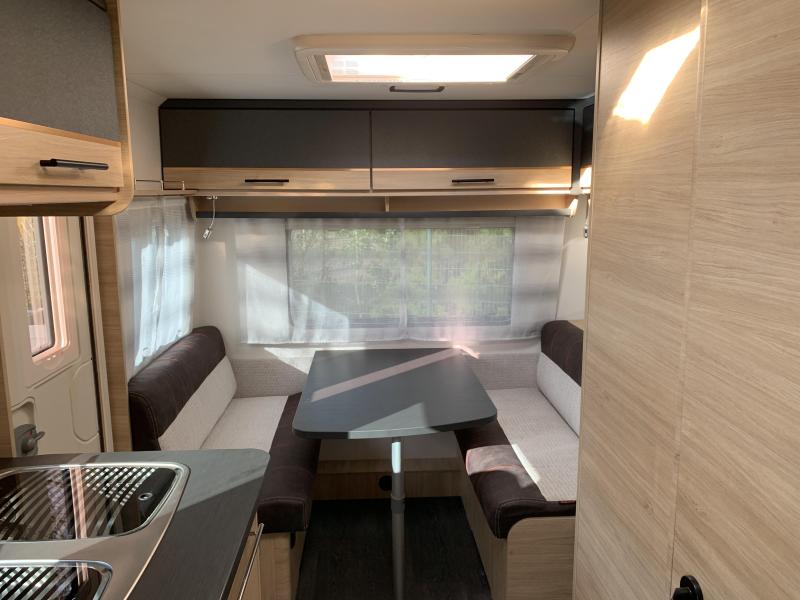 Sterckeman Starlett Graphite 480 CP Thule luifel/LM velgen  foto: 4