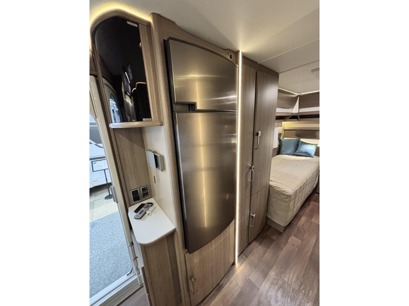 Kabe Royal 560 GLE Camas individuales foto: 14