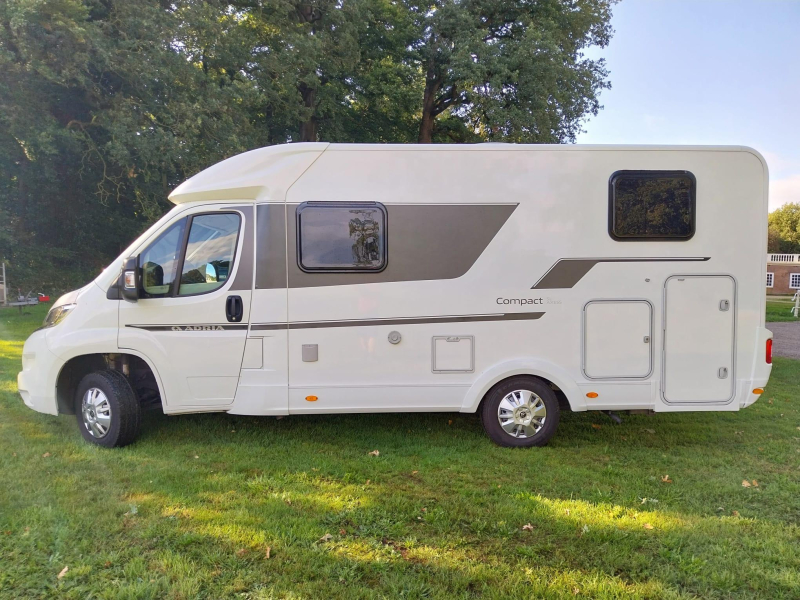 Adria Compact SL longitud 660 con solar! foto: 6
