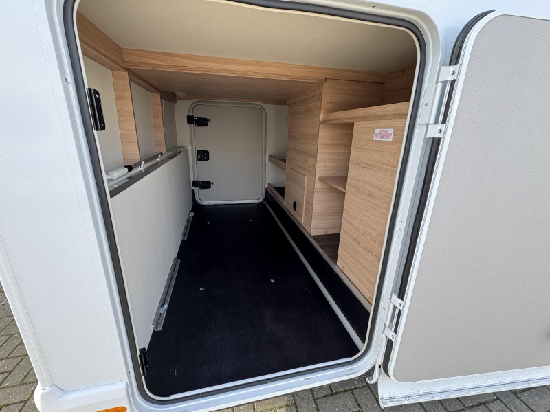 Knaus L!ve Wave 700 MEG  foto: 22