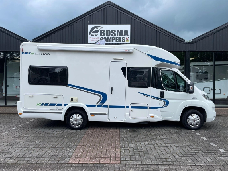 Chausson Flash 625 Cama abatible 52000 km 2015 foto: 7