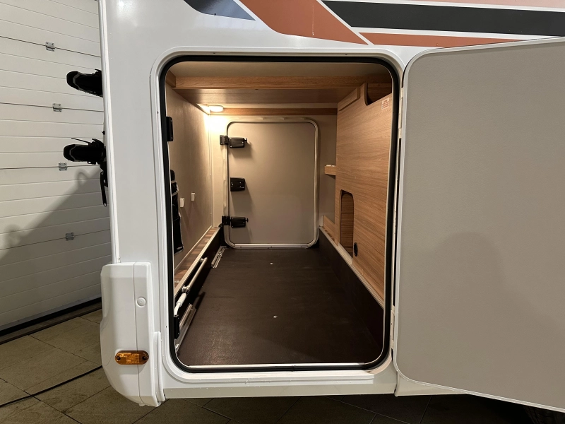Weinsberg CaraCompact Pepper 600 MEG fietsendrager| ex-verhuur  foto: 7