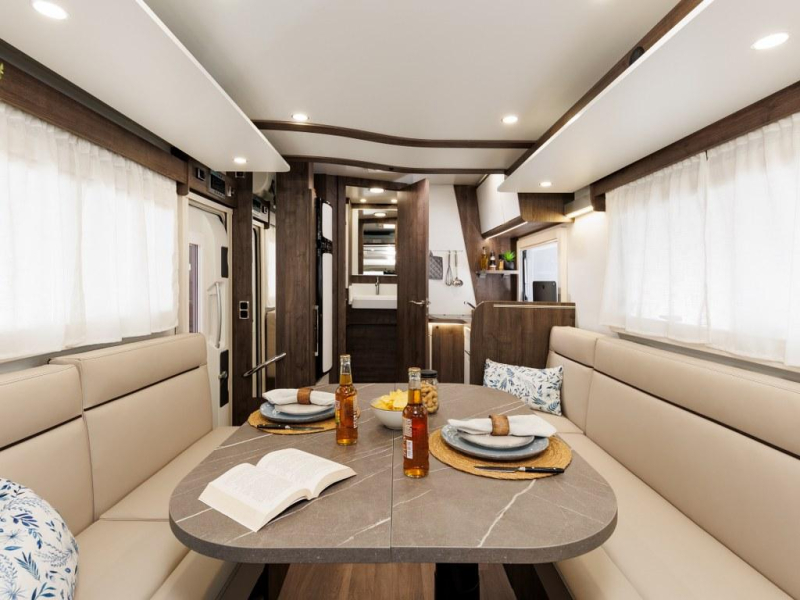 Benimar Tessoro 488 NU MET €14.000 KORTING  foto: 9