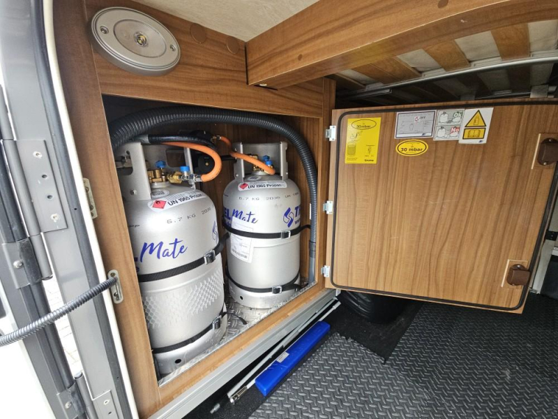 Hymer ML-I 630 Electric bike rack, awning photo: 22