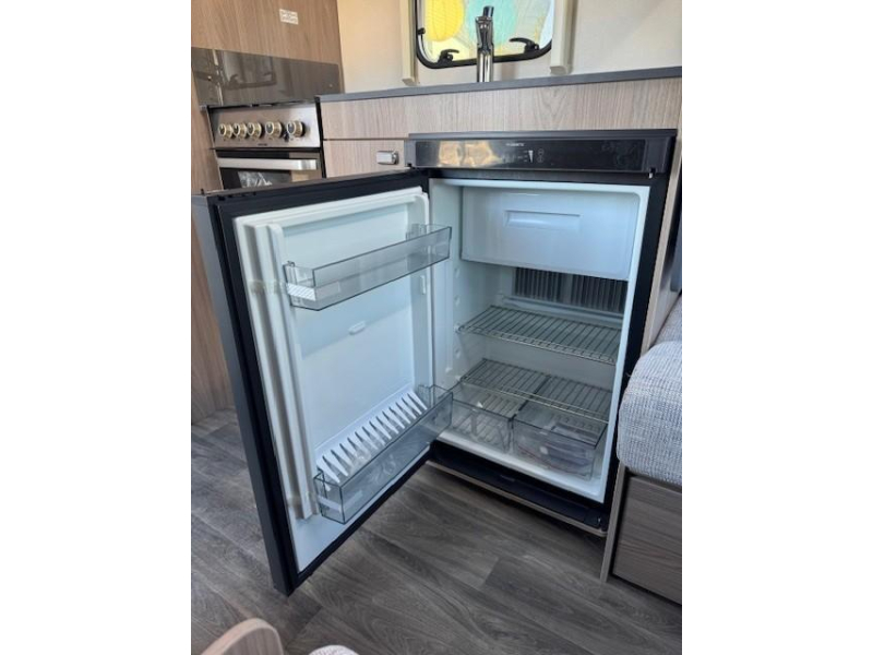 Oferta Sprite Mondial 420 SE camas individuales foto: 21