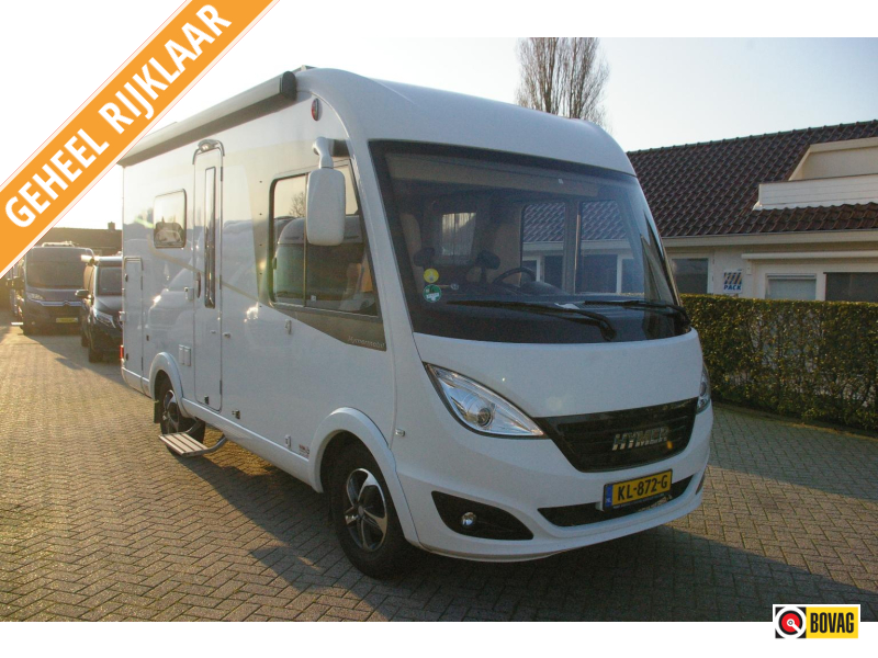 Hymer B 444 DL Hefbed, zeer compact.  foto: 0