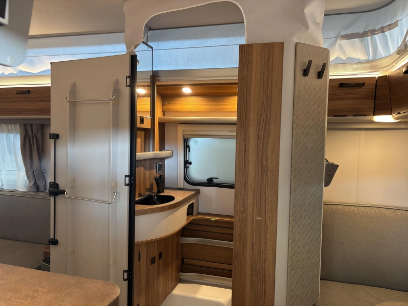 Eriba Touring 540 Legend Hampton Argent photo : 5