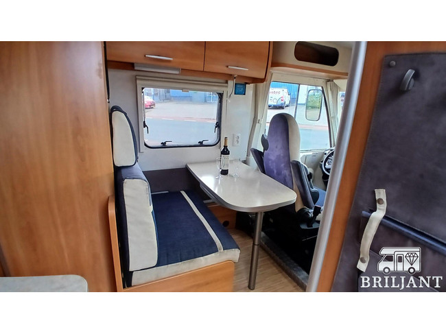 Hymer EX 522 .. 2007 dwarsbed foto: 4