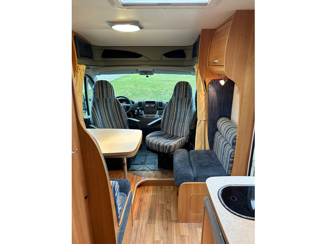 &iexcl;Chausson WELCOME 95 Fiat Ducato 2.3 130 CV Autocaravana semi-integral! foto: 22