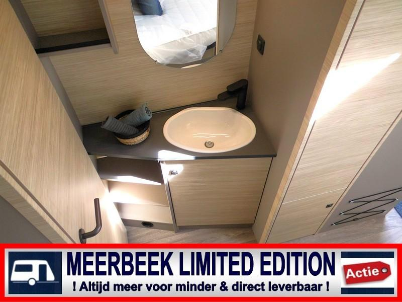 SUIVANT 380 AUTARK 2120,= RÉDUCTION + THULE! photos : 18