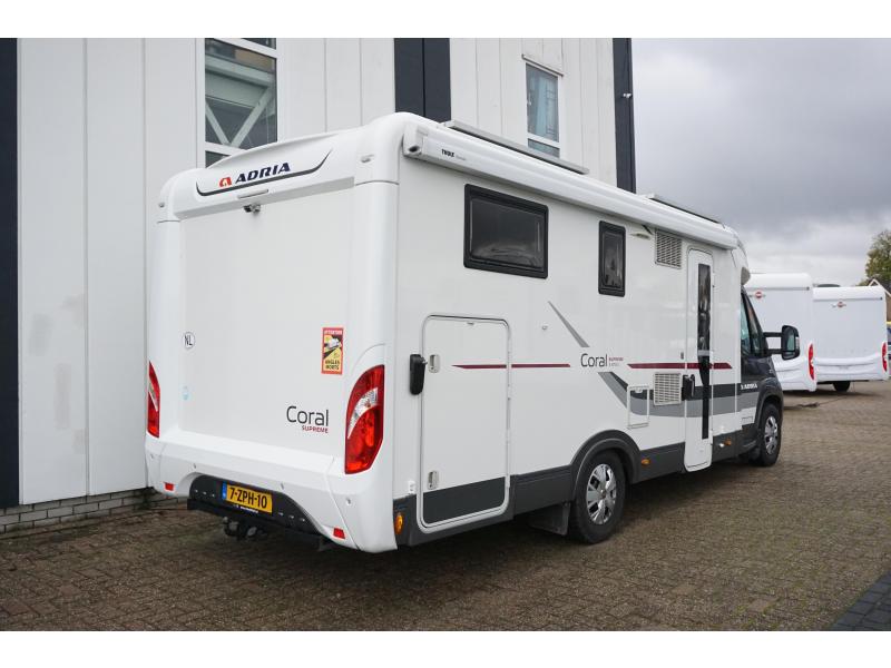 Adria Coral Supreme S 670 SL Auto-levelsyst-Sat-Solar  foto: 4