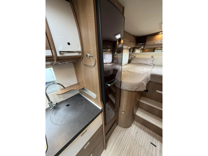 Carthago C-Tourer T 143 LE  foto: 12