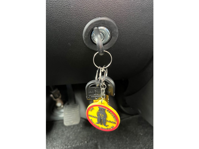 Weinsberg Caracompact R57 Airco Cruise Einzelbetten Solarpanel 64.416km Foto: 9