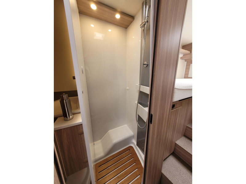 B&uuml;rstner Limited 727 Riva Loft Foto: 22