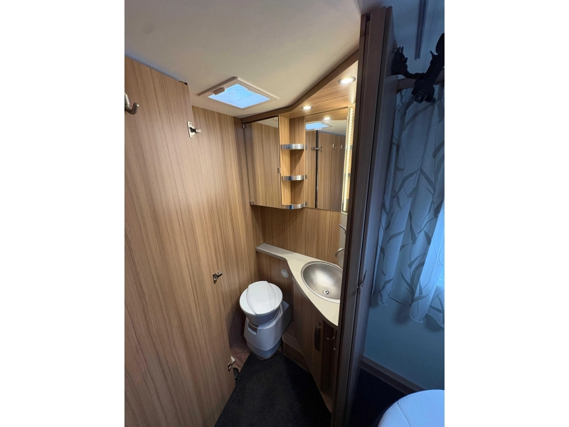 Knaus Sun Ti 700 MX  foto: 14