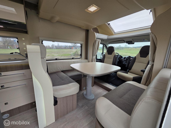 Challenger Graphite 290 camper ☆Hefbed cruise Euro-5 2015☆ foto: 11