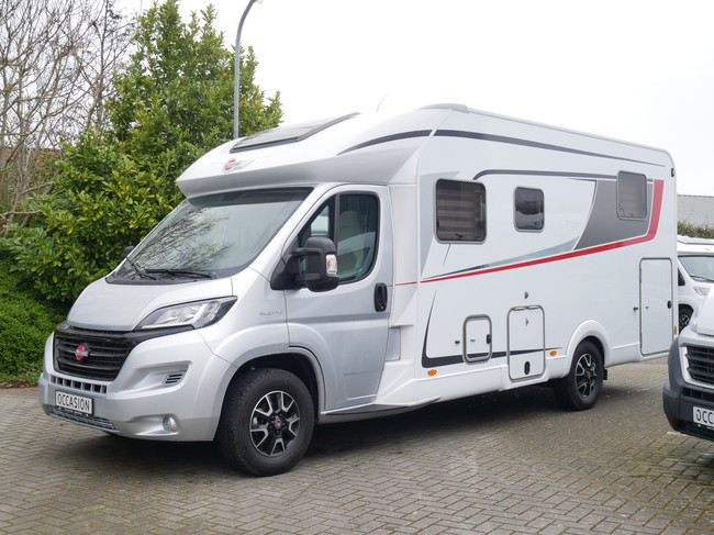 Bürstner Lyseo Privilege TD 732 Queensbed / Face to Face foto: 2