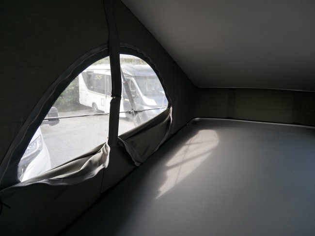 Volkswagen T5 GP California Beach Buscamper mit Standheizung!! Foto: 19