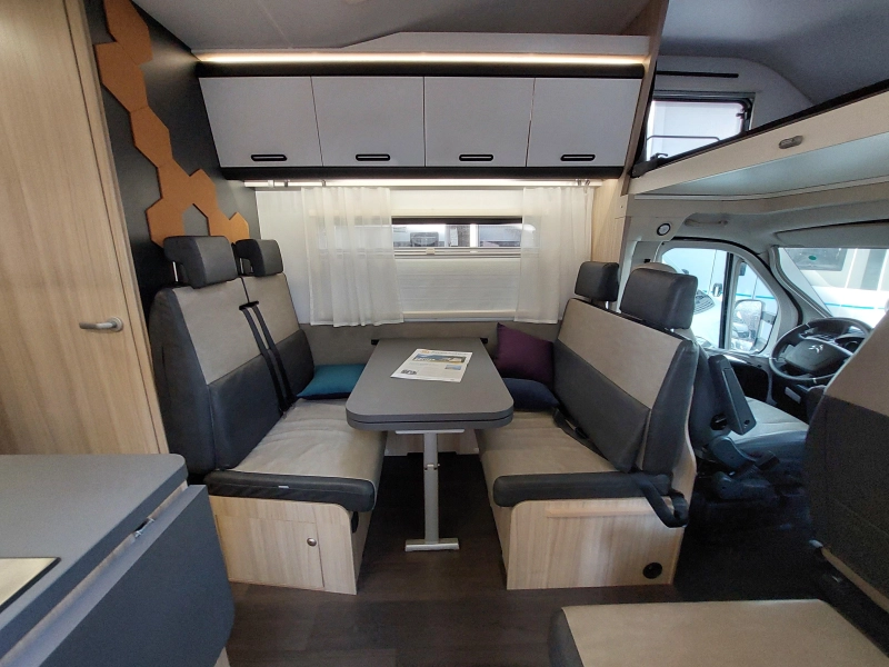 Sun Living A 75 DP 6 Slaapplaatsen/airco  foto: 1
