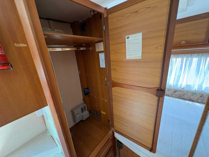 Pilote Pacific 65 PX FaceToFace,Cama fija,Toldo foto: 15
