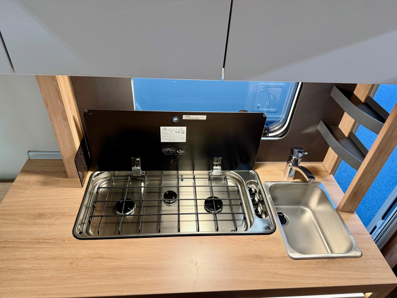 Knaus Sport 500 EU Voordeel-pakket € 2.250,-  foto: 18