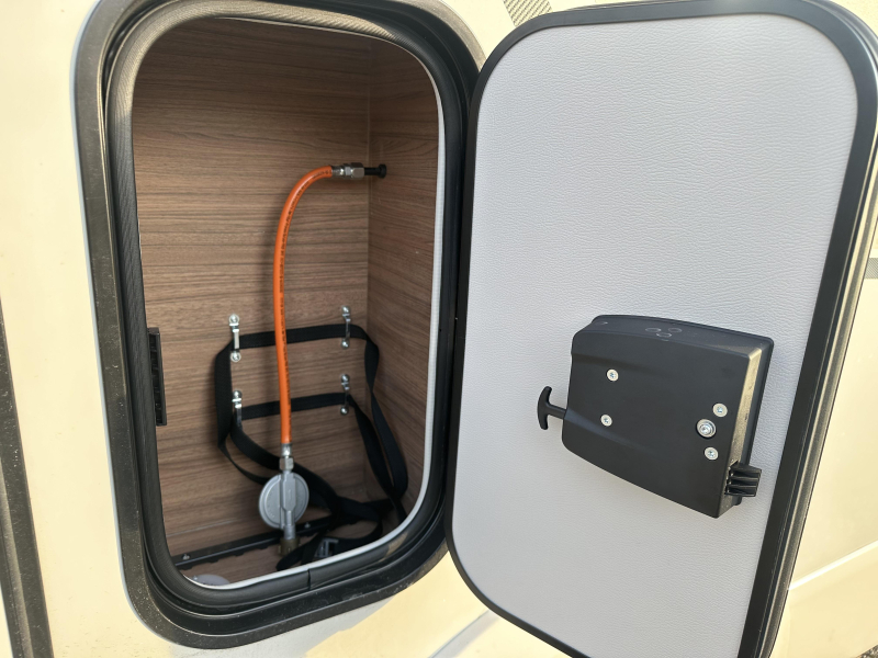 Knaus Tourer Van 500 MQ AUTOM 3 pers ACTIE!  foto: 21