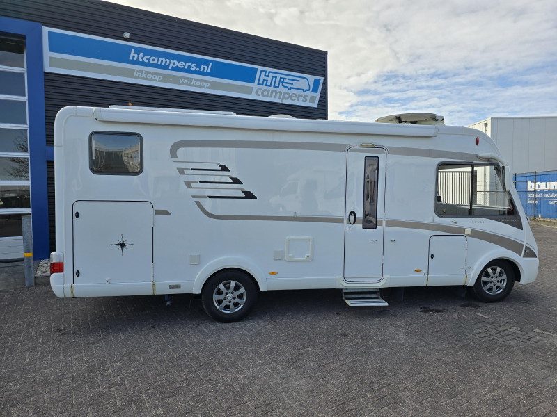 Hymer B 588 in top staat 2014  foto: 5