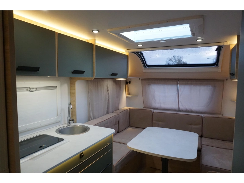 Caravelair Exclusive Line 475 Combi 6E verwarming  foto: 16
