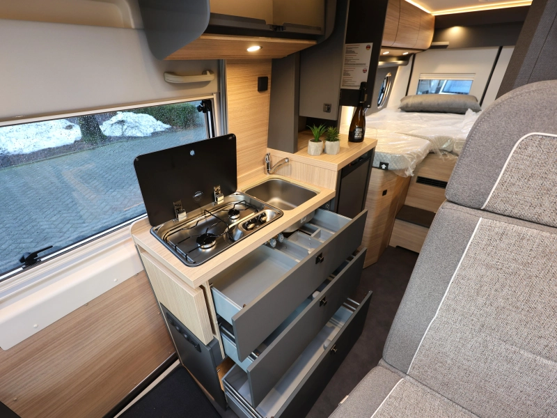 Malibu Van Charming Coupe 640 LE SUPERSALE BIJ WITOMA !!  foto: 11