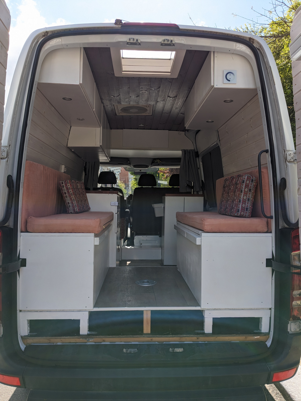 MERCEDES-BENZ SPRINTER 210CDI